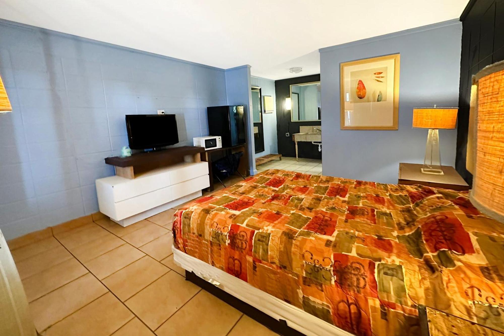 Luxury Inn By Oyo Albany Exterior photo